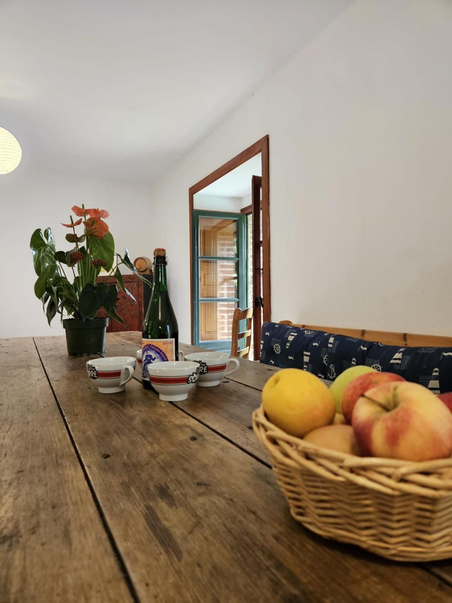 L'Auberge De La Porte Saint-Jouan-des-Guerets Room photo