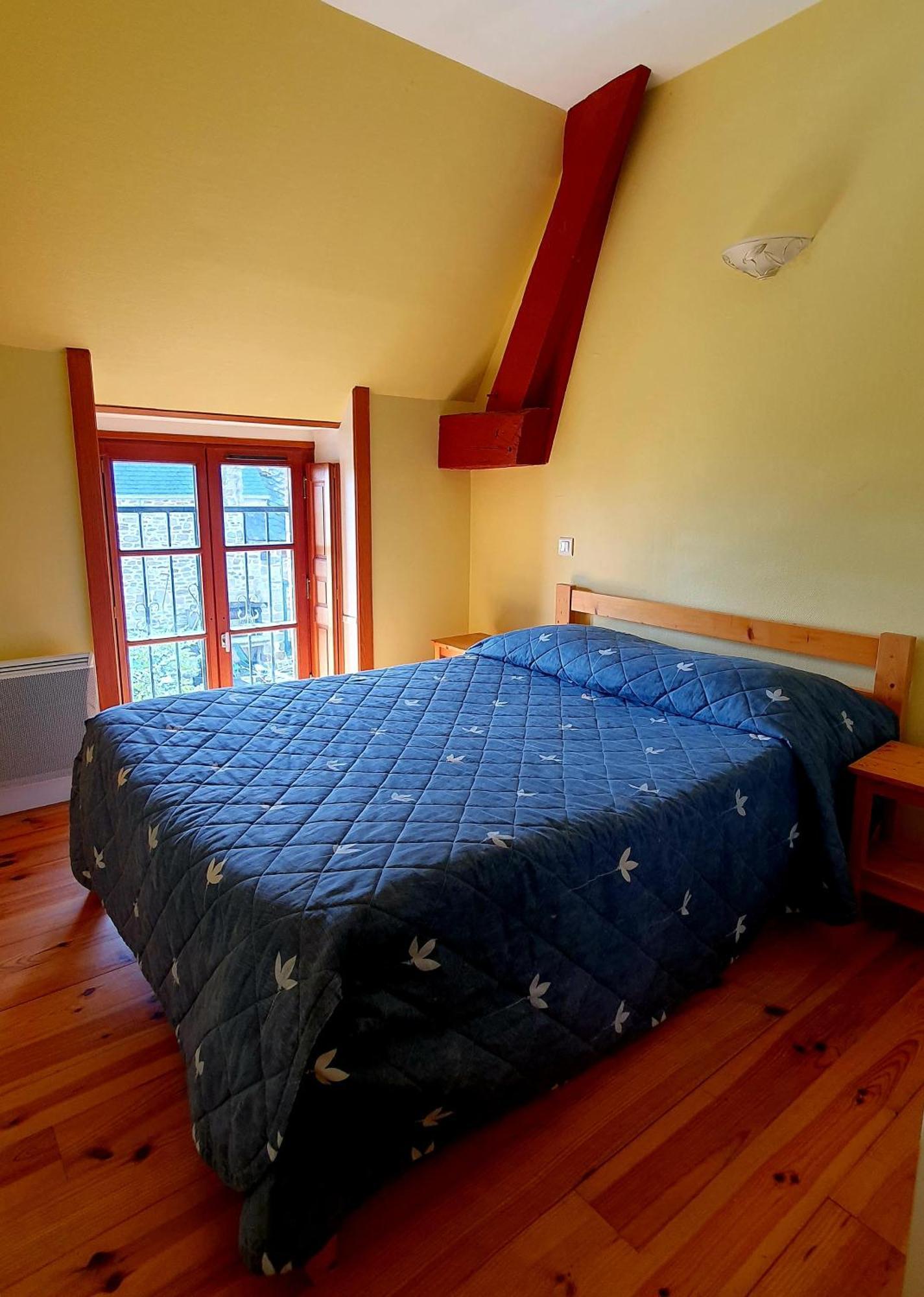 L'Auberge De La Porte Saint-Jouan-des-Guerets Room photo